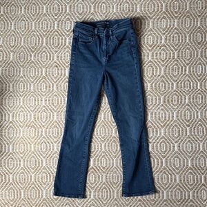 Dark Wash Women's Straight-Leg Jeans - Navy Blue